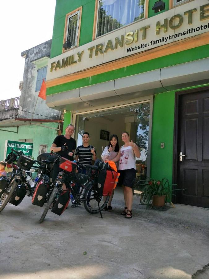 Family Transit Hotel Thach Loi Eksteriør bilde