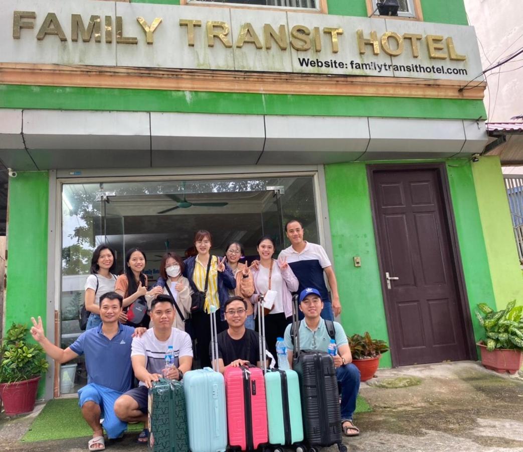 Family Transit Hotel Thach Loi Eksteriør bilde